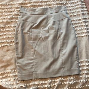 Light grey pencil skirt